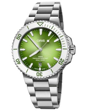 Oris Aquis Date 41.5 mm 01 733 7787 4137-07 8 22 04PEB