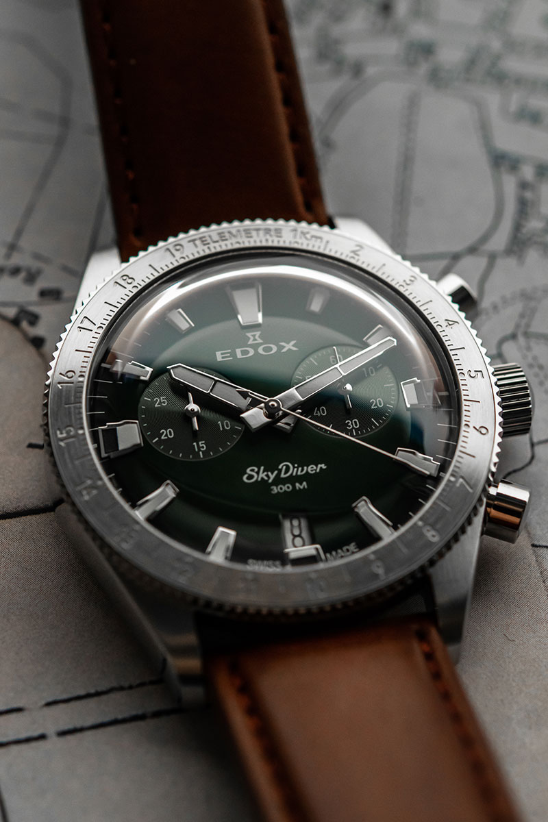 Edox Skydiver Chronograph 10116-3-VIDN - watchesonline.com Edox Skydiver Chronograph 10116-3-VIDN - watchesonline.com