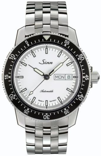 Sinn 104 St Sa I W with fine link bracelet