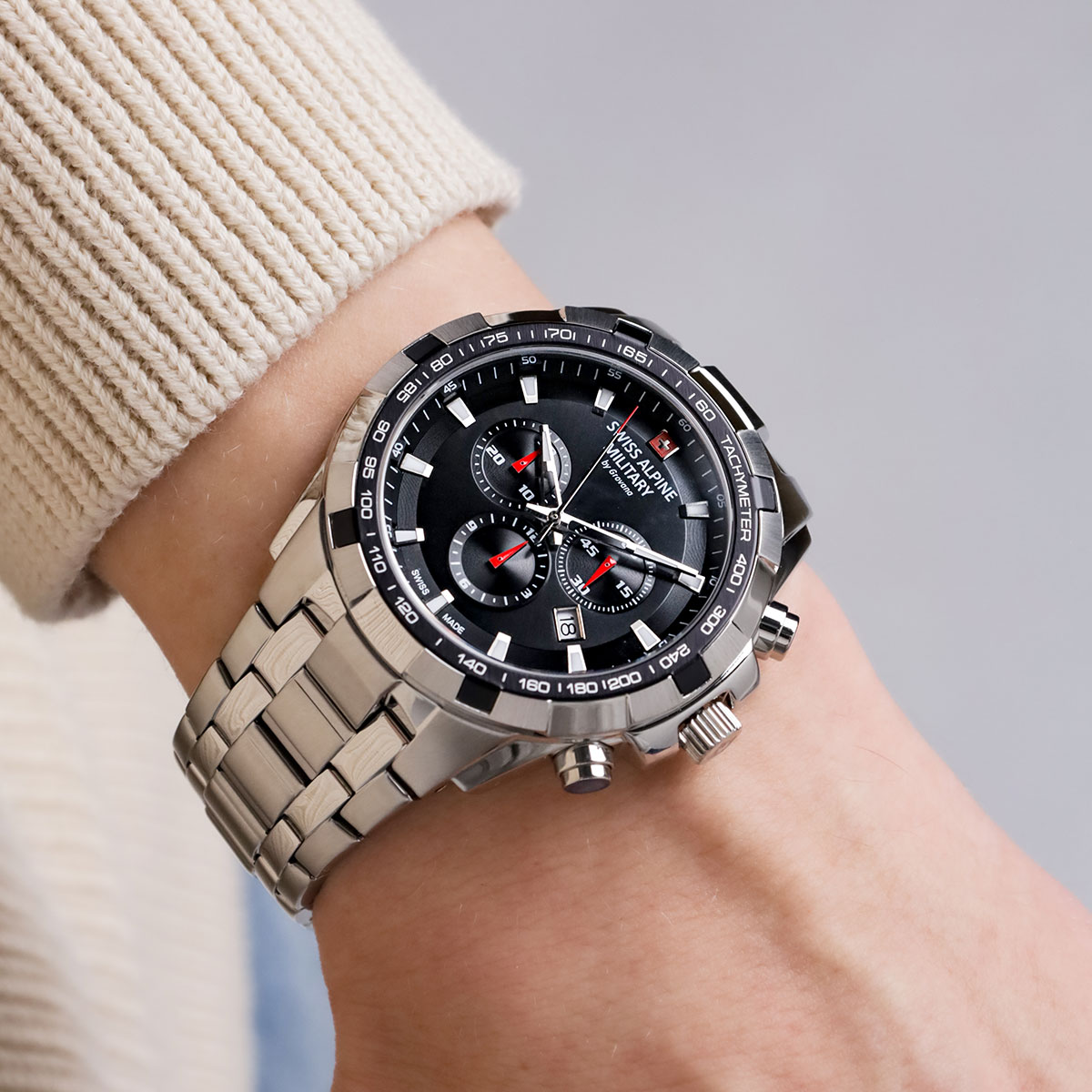 Swiss Alpine Military 7043.9235 watch with sapphire crystal