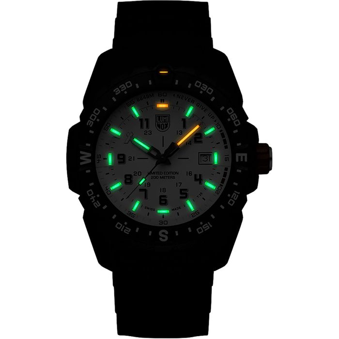 Luminox Bear Grylls Mountain 3737 Limited Edition