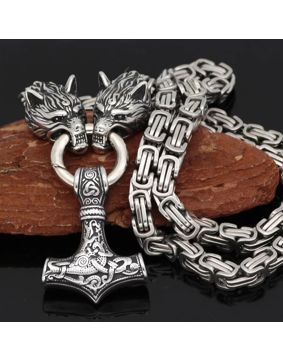 Varia Design Wolves Necklace Silver