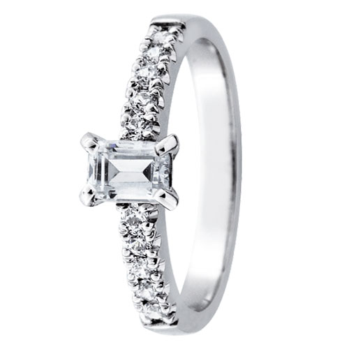 Festive Elinor 507-060-VK side-stone diamond ring