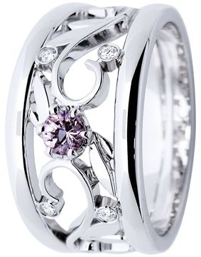 Festive Metsän aarre 538-029M-VK diamond ring