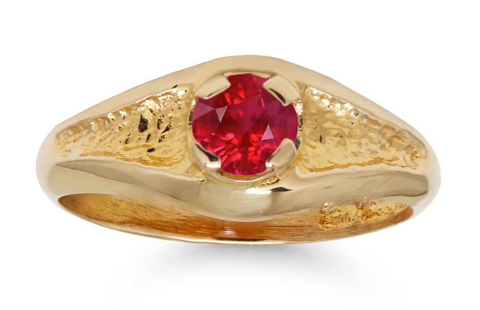 Gold babtism ring 81red