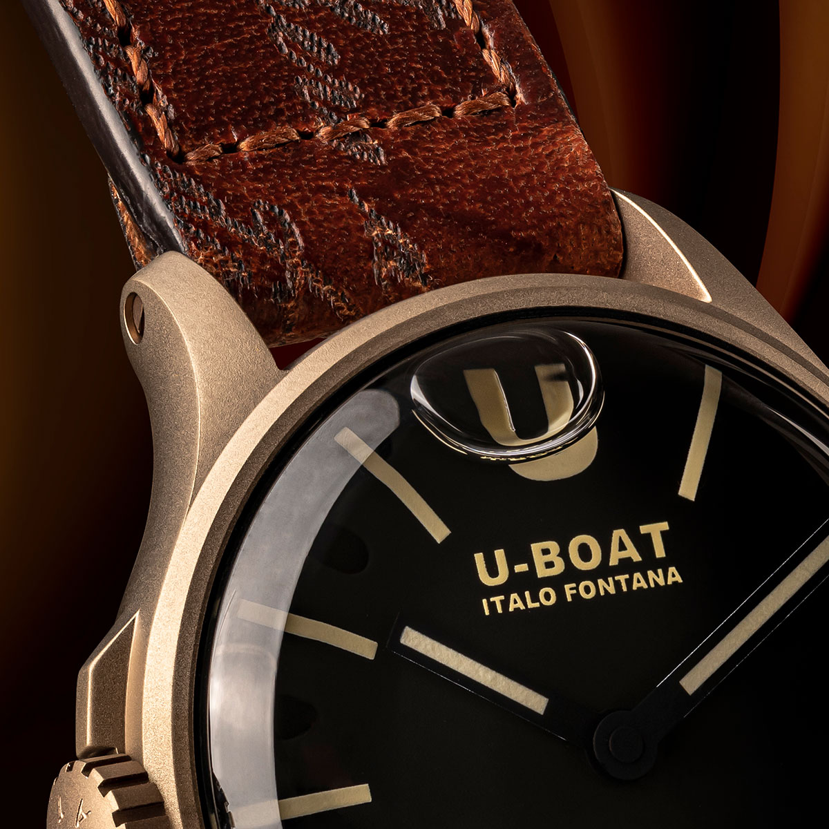 U-BOAT Darkmoon 40 mm BK PVD Bronze 9304