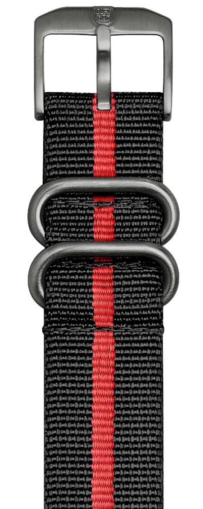 Luminox 23mm pc carbon 2025