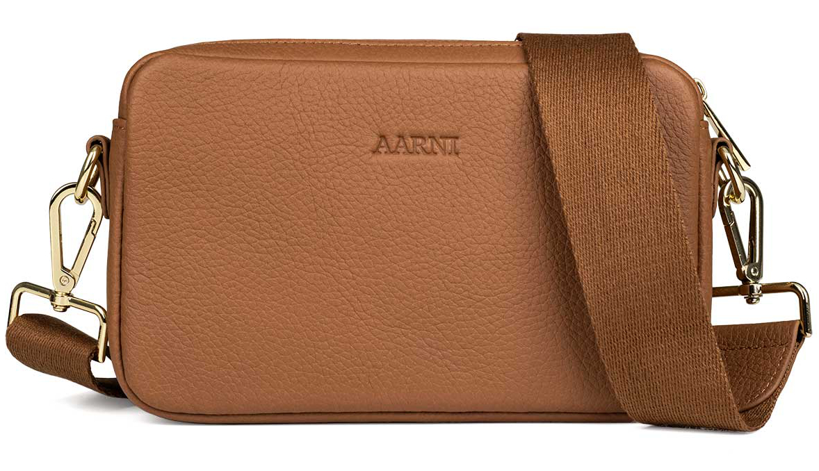 Aarni cognac brown crossbody bag with gold colored zipper