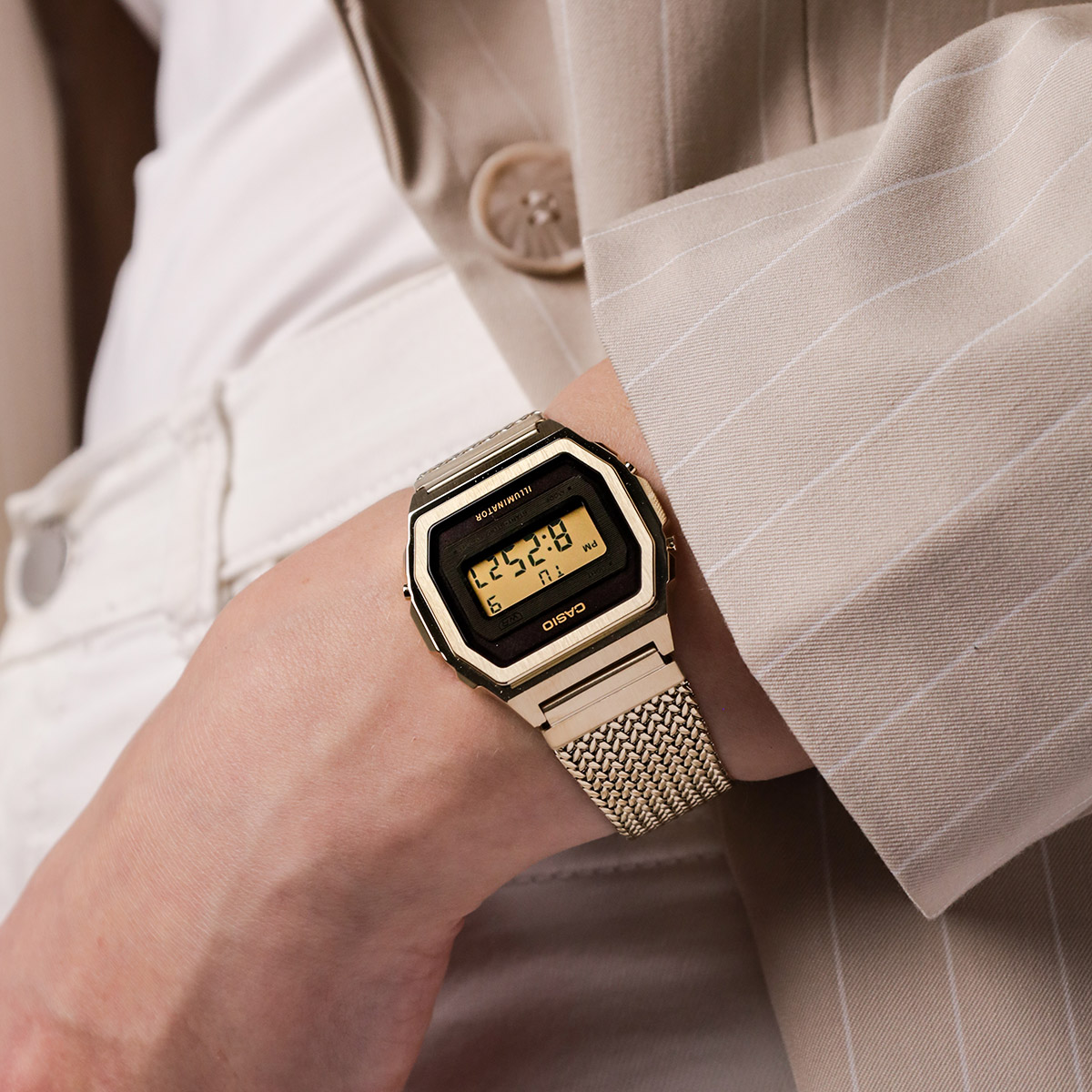 Casio Vintage A1000MGA-5EF - watchesonline.com