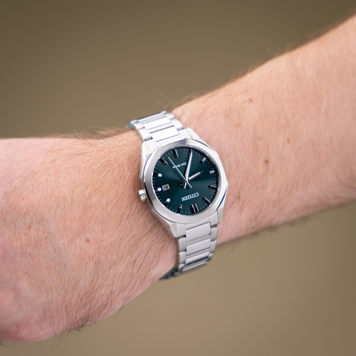 Citizen Eco-Drive BM7620-83X - watchesonline.com