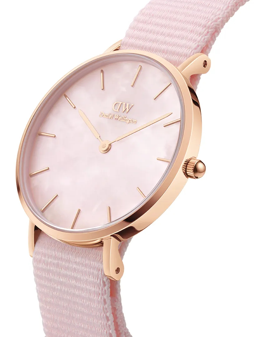 Daniel Wellington 腕時計 Petite Coral 28 DW00100512 Daniel Wellington Petite 28 Coral RG MOP DW00100512