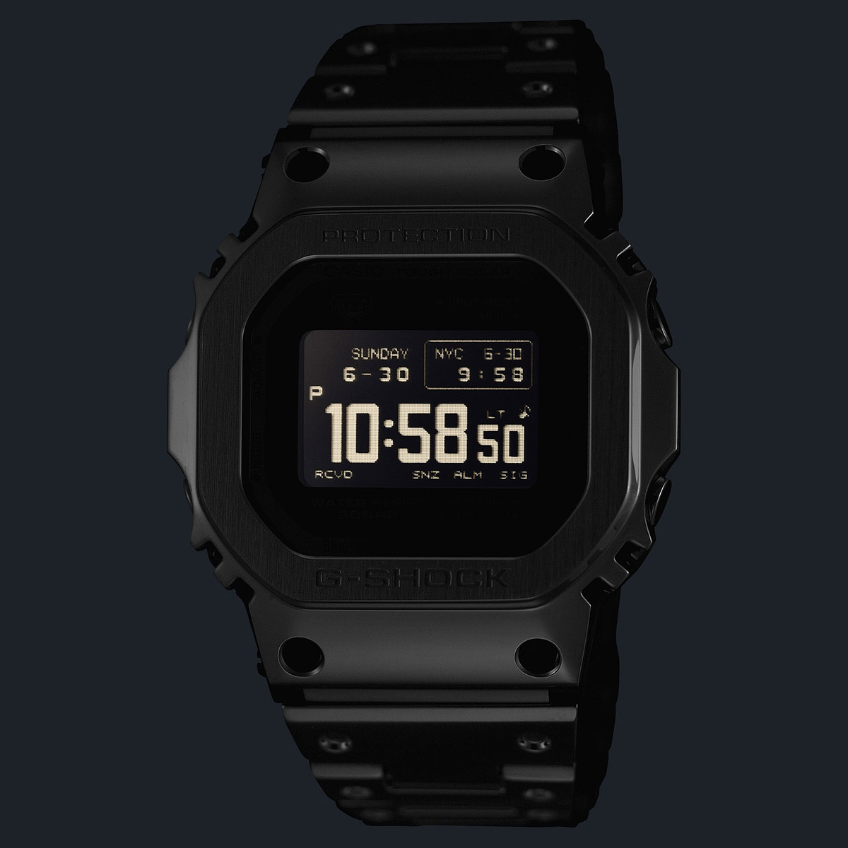 Casio G-Shock GMW-BZ5000BD-1ER - watchesonline.com