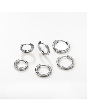 Madoww Halo Huggies Trio earring set