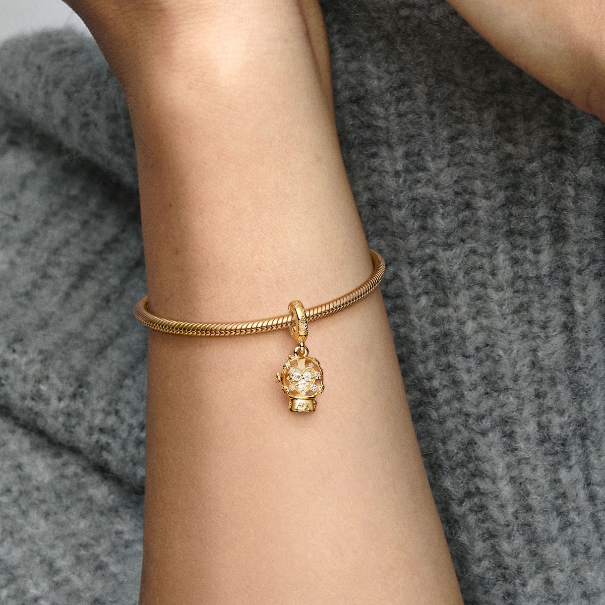 Pandora rose gold reindeer hot sale