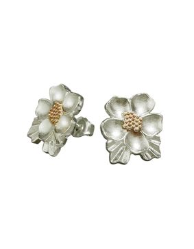 Kaamos Hillankukka stud earrings 037