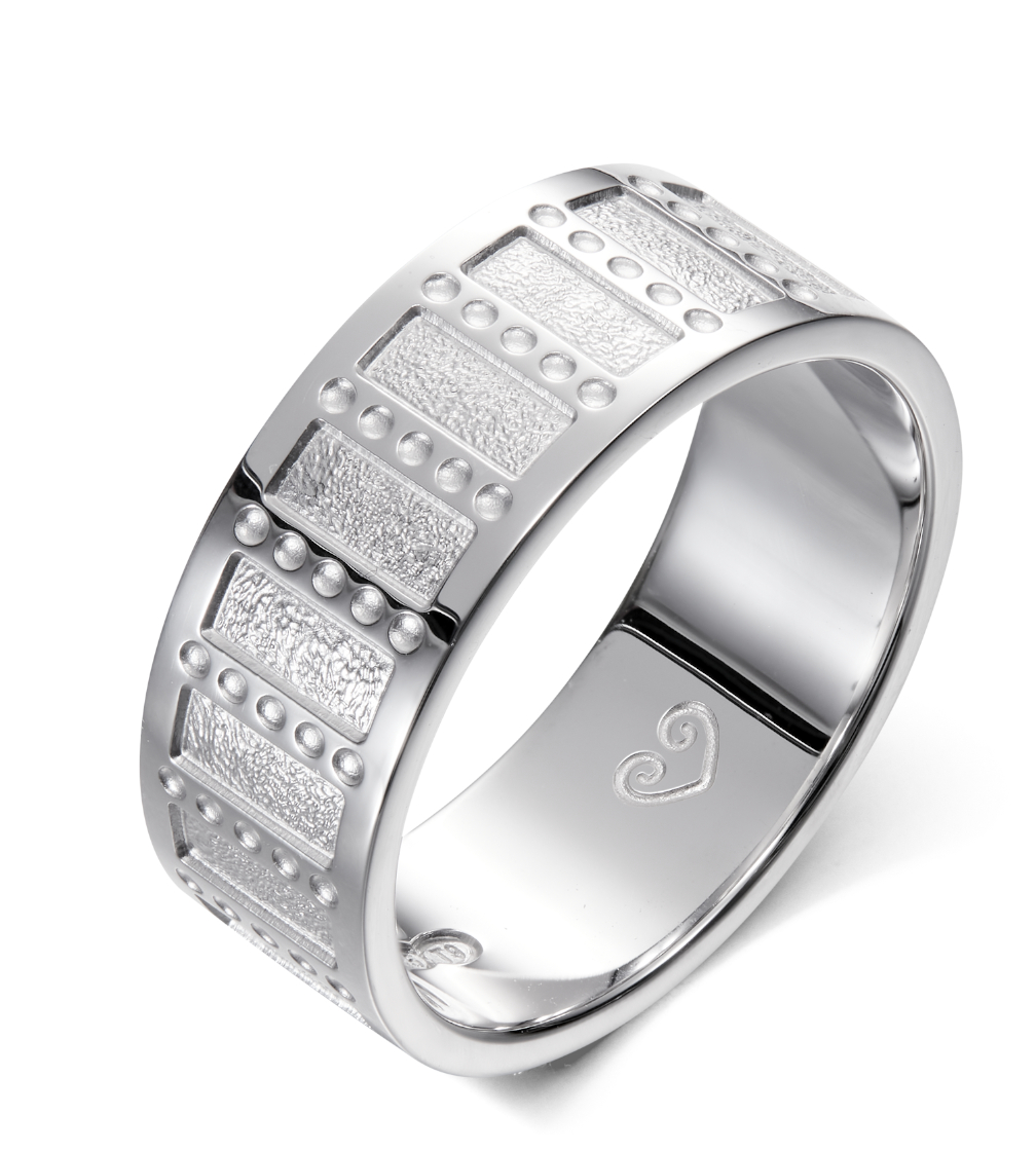 Kalevala Legend white gold ring 541000400