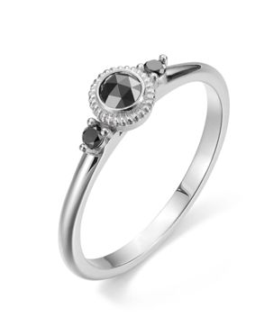 Kalevala Beloved three-stone 0.23 ct black diamond ring white gold 541000003B