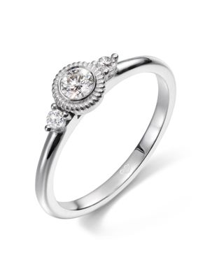 Kalevala Beloved three-stone 0.23ct diamond ring white gold 541000003D