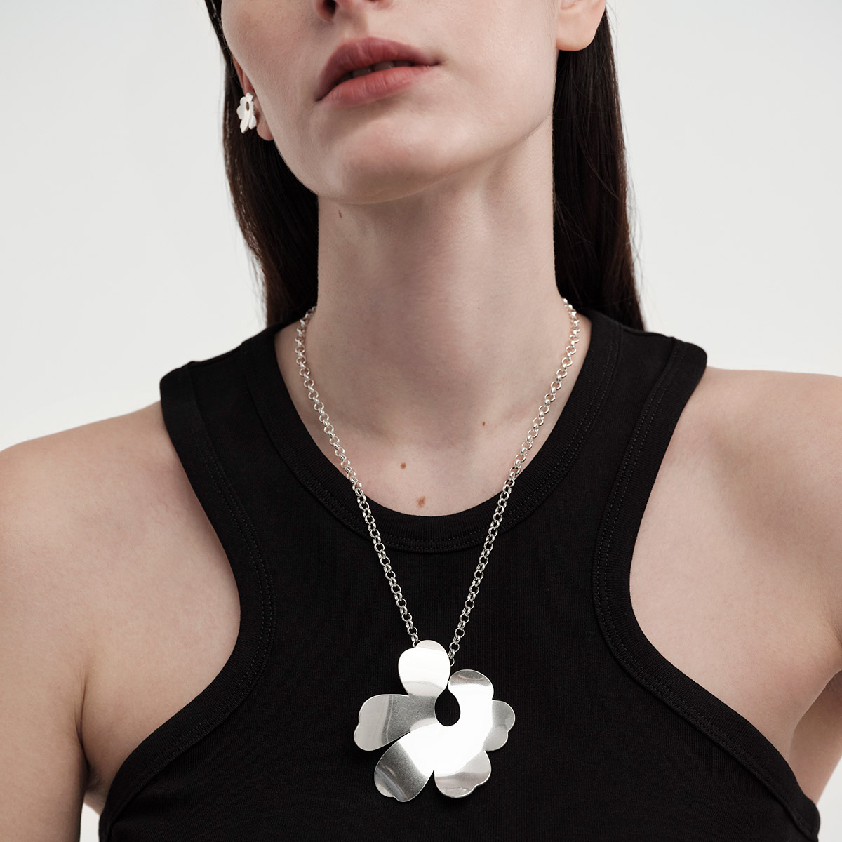 Kalevala x Marimekko Unikko pendant large silver 22100120170