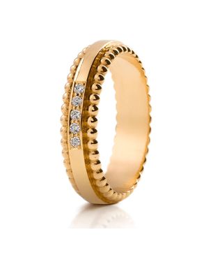 Lumoava Hearts diamond ring yellow gold L72213990000
