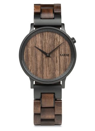 Aarni Leon Walnut tree