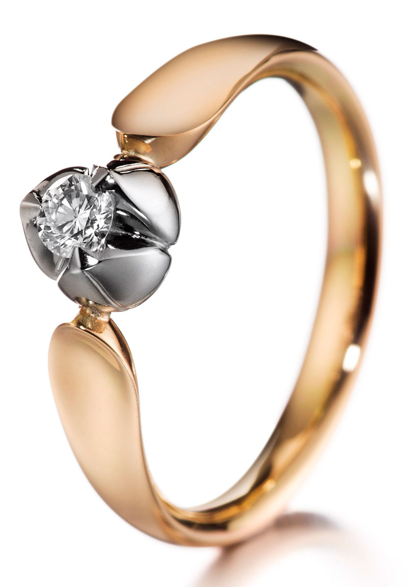 Lumoava Sweet Heart diamond ring 726530000