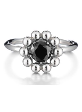 Lumoava Daisy ring black L52238160000