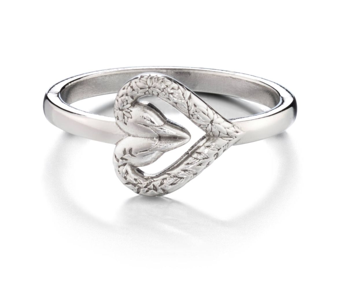 Lumoava swans ring L52230800
