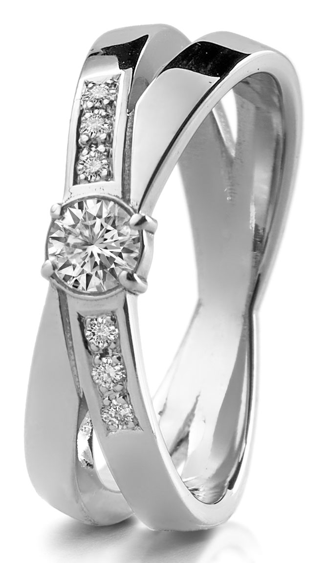 Lumoava Together Diamond Ring L82216130000