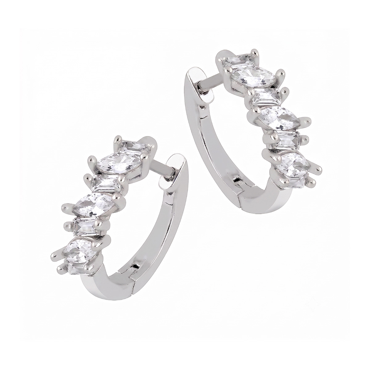 Lykken Casuals silver earrings with zirconia