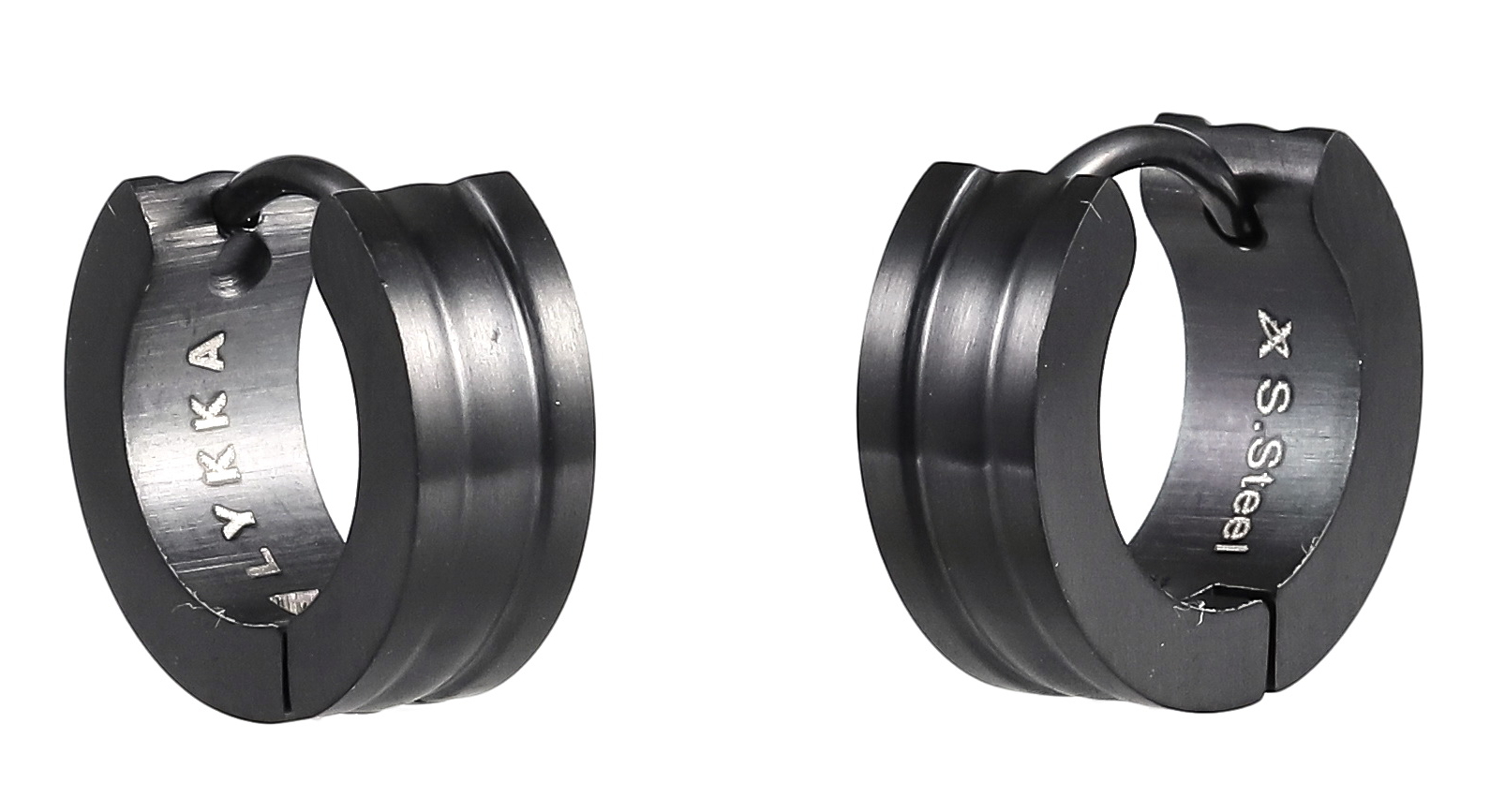 Lykka Strong matt black huggie steel earrings 