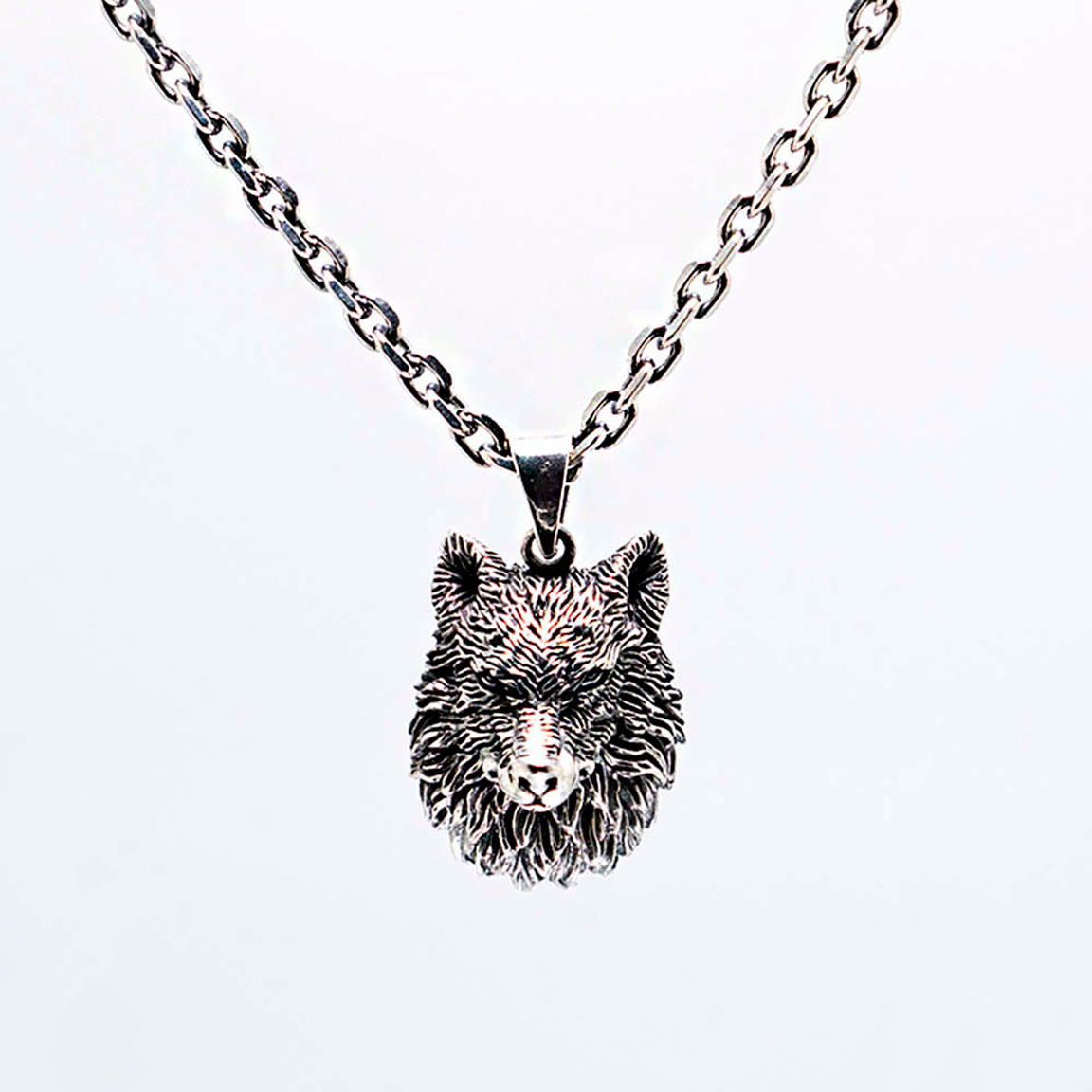 Northern Viking Jewelry Fenrir Wolf Head Necklace NVJ-H-RS053