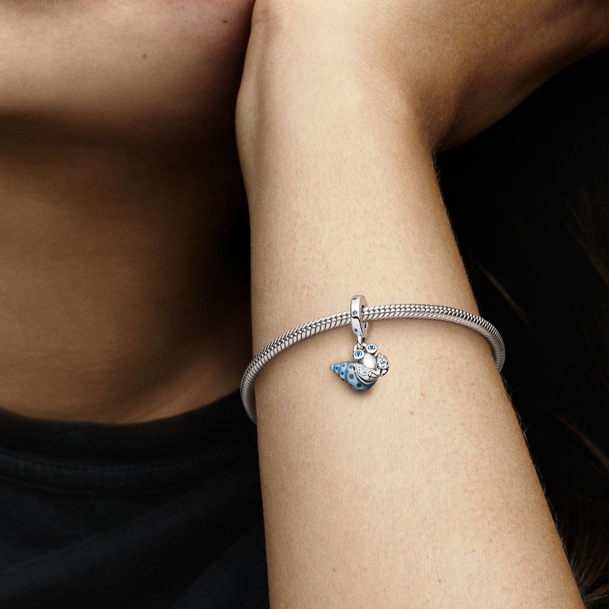 Pandora Moments Glow-in-the-dark Hermit Crab Dangle charm