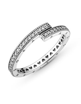 Pandora Sparkling Overlapping Ring 199491C01