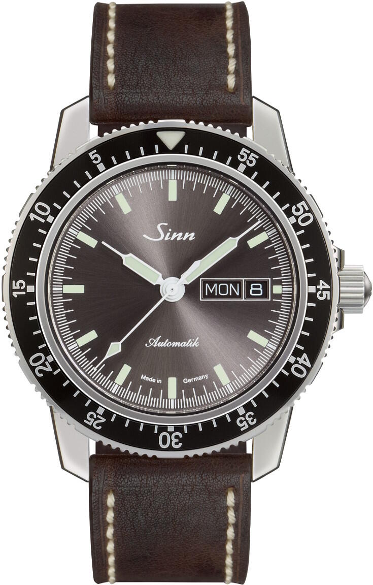 Sinn 104 St Sa I A with brown leather strap