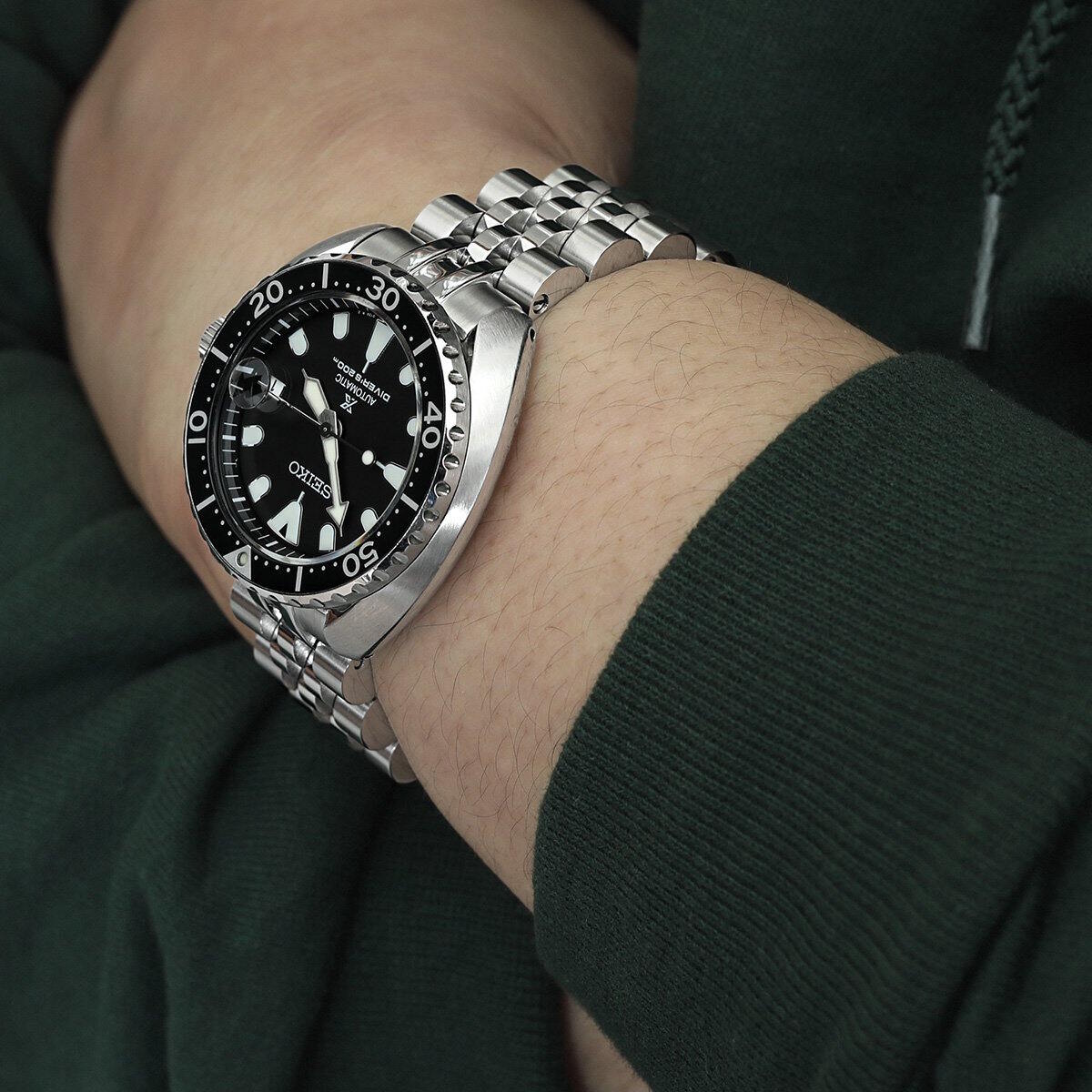 MiLTAT Angus Jubilee steel band Seiko Mini Turtle SS201820B074 watchesonline