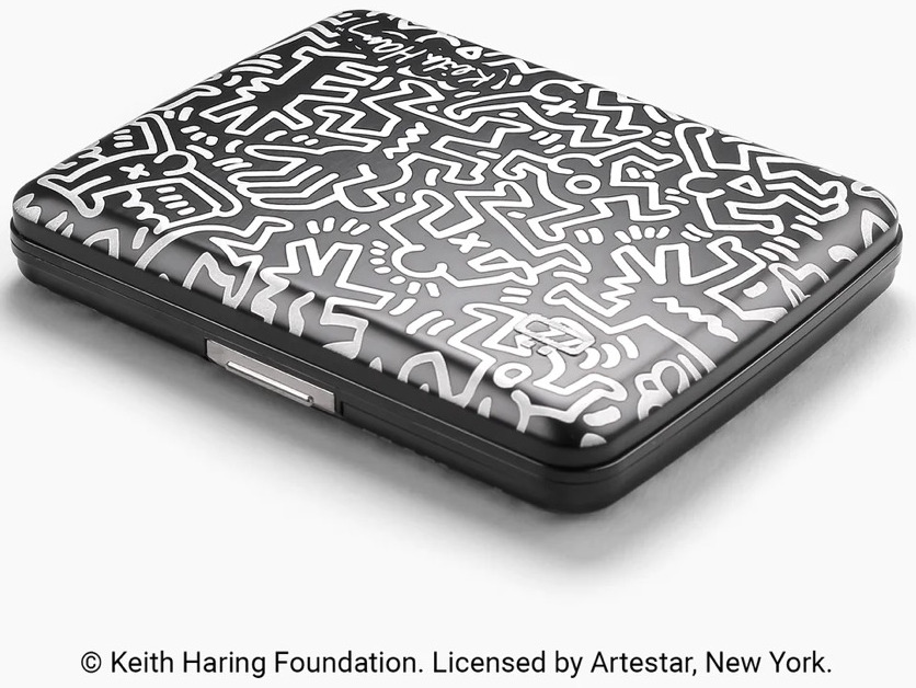 ÖGON Smart Case Large V2 Keith Haring White