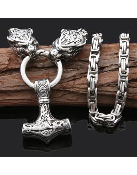 Varia Design Wolves Fenrir necklace